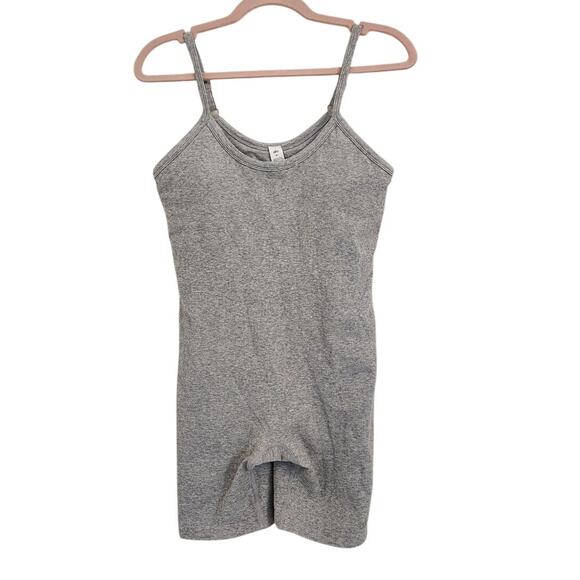 NWT Alo Yoga Seamless Ribbed Mellow Romper Gray M - Picture 6 of 10